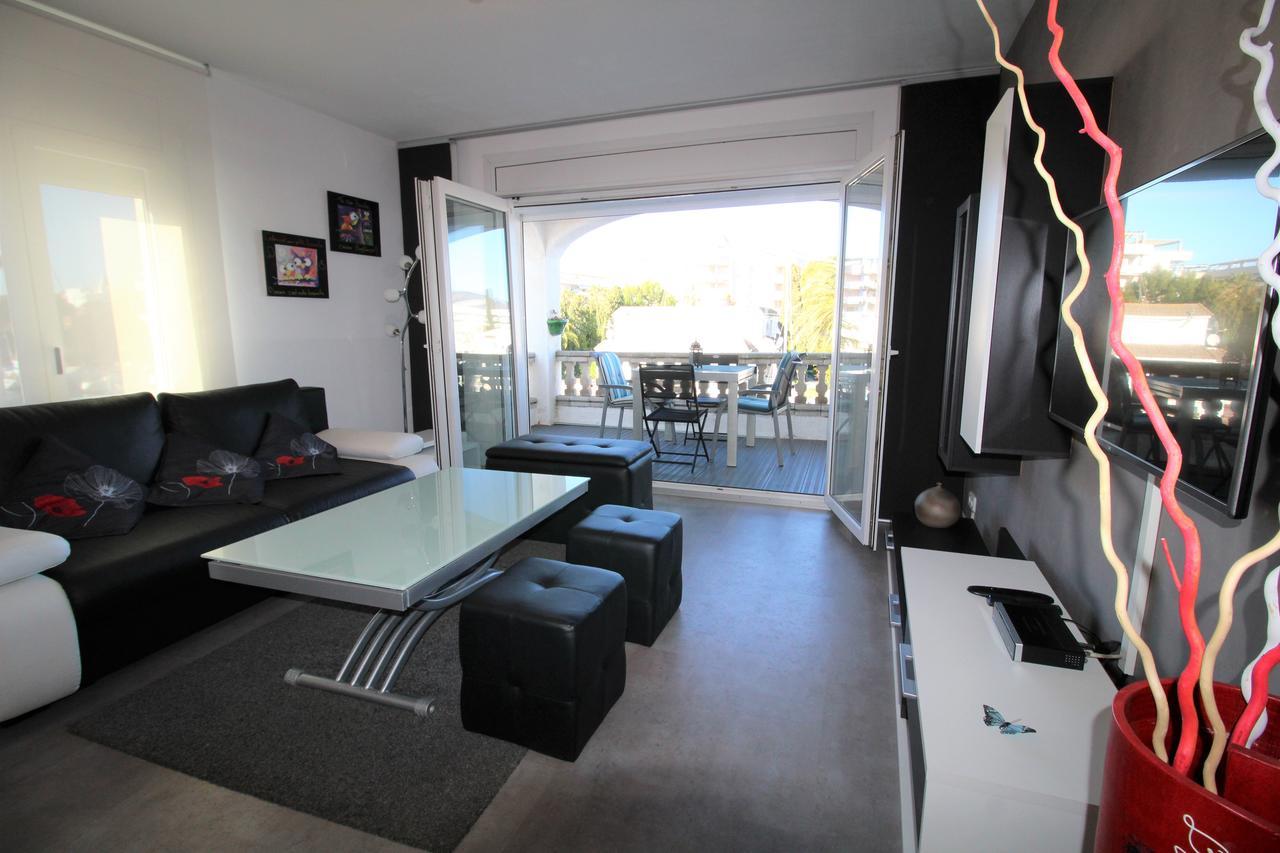 Fonda 24 Apartment Roses Exterior foto